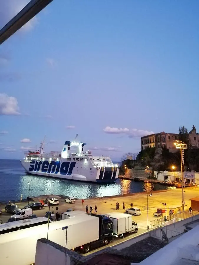 Casa Del Vento Lägenhet Lipari